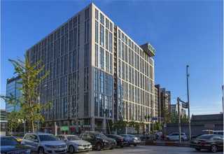 重庆实时打印贴标机贴标机平台